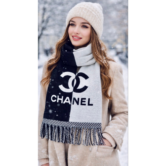 CHANEL Black & White Logo Scarf – Cashmere Blend | New With Tags - Picture 8 of 10